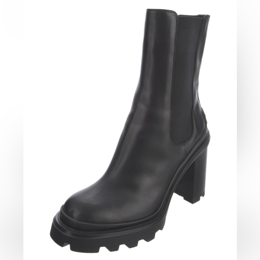 Tod’s Chelsea block heel boots booties leather black size 9.5 - Picture 9 of 9